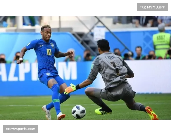 VAR技术引入青少年赛事 判罚准确性争议并存