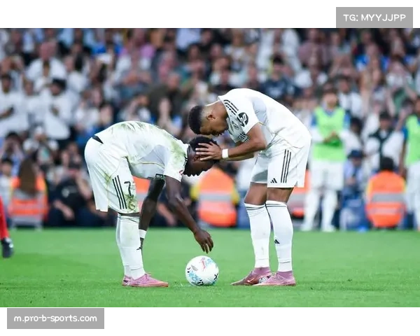 比利亚雷亚尔高压传控战术复盘 场均控球61%莫莱罗加盟提升创造力